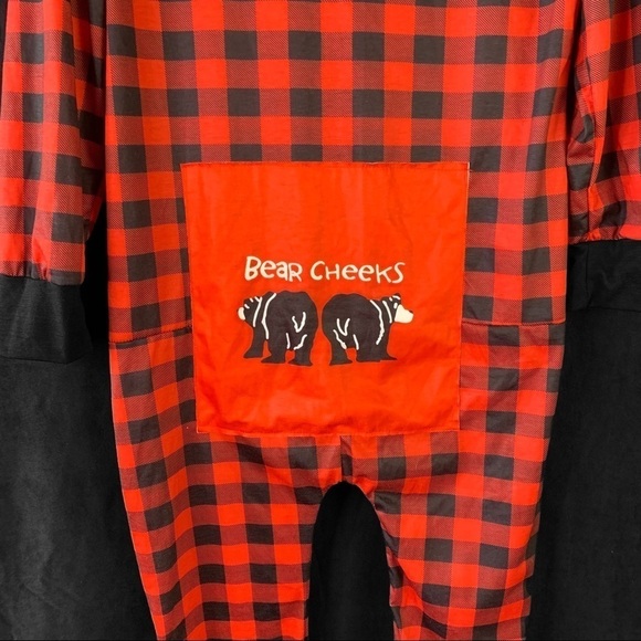 OVERALL PYJAMAS PLAID RED BLACK  BEAR CHEEKS MOM NIGHTWEAR SIZE MEDIUM - Picture 11 of 16